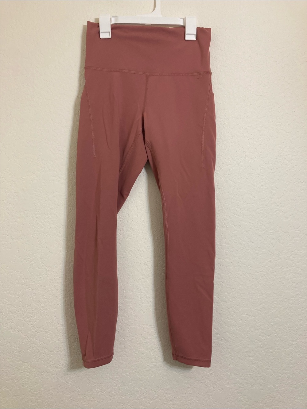 Lululemon Wundertrain leggings pink size 8